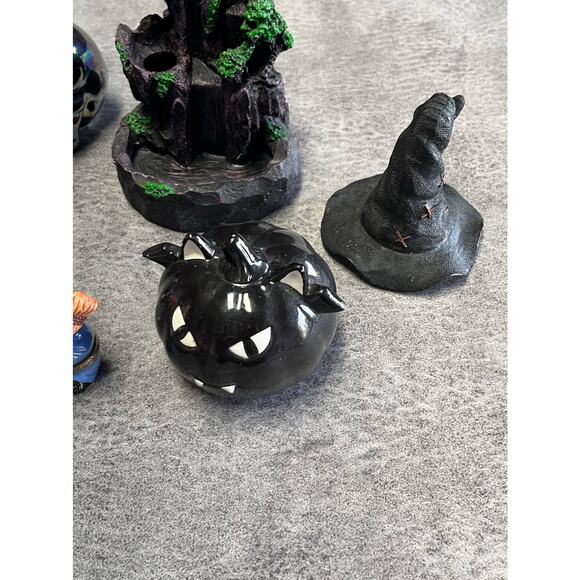 Spooky Halloween Decor Bundle of 9 - Picture 5 of 6